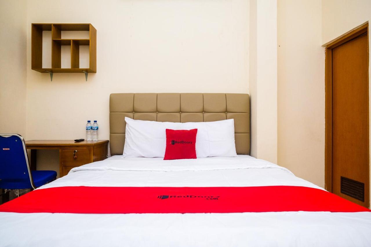 Reddoorz Syariah @ Griya Thamrin Manahan Solo 外观 照片