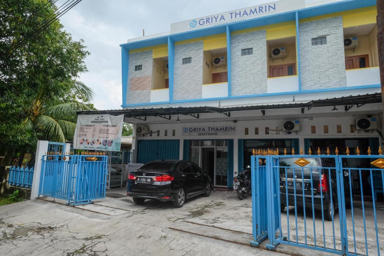 Reddoorz Syariah @ Griya Thamrin Manahan Solo 外观 照片